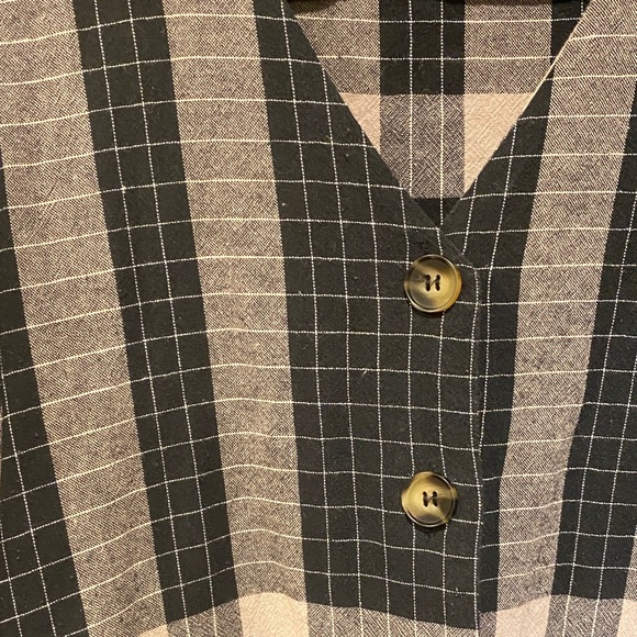 Neuflora Raleigh Dress - Picture 3 of 3